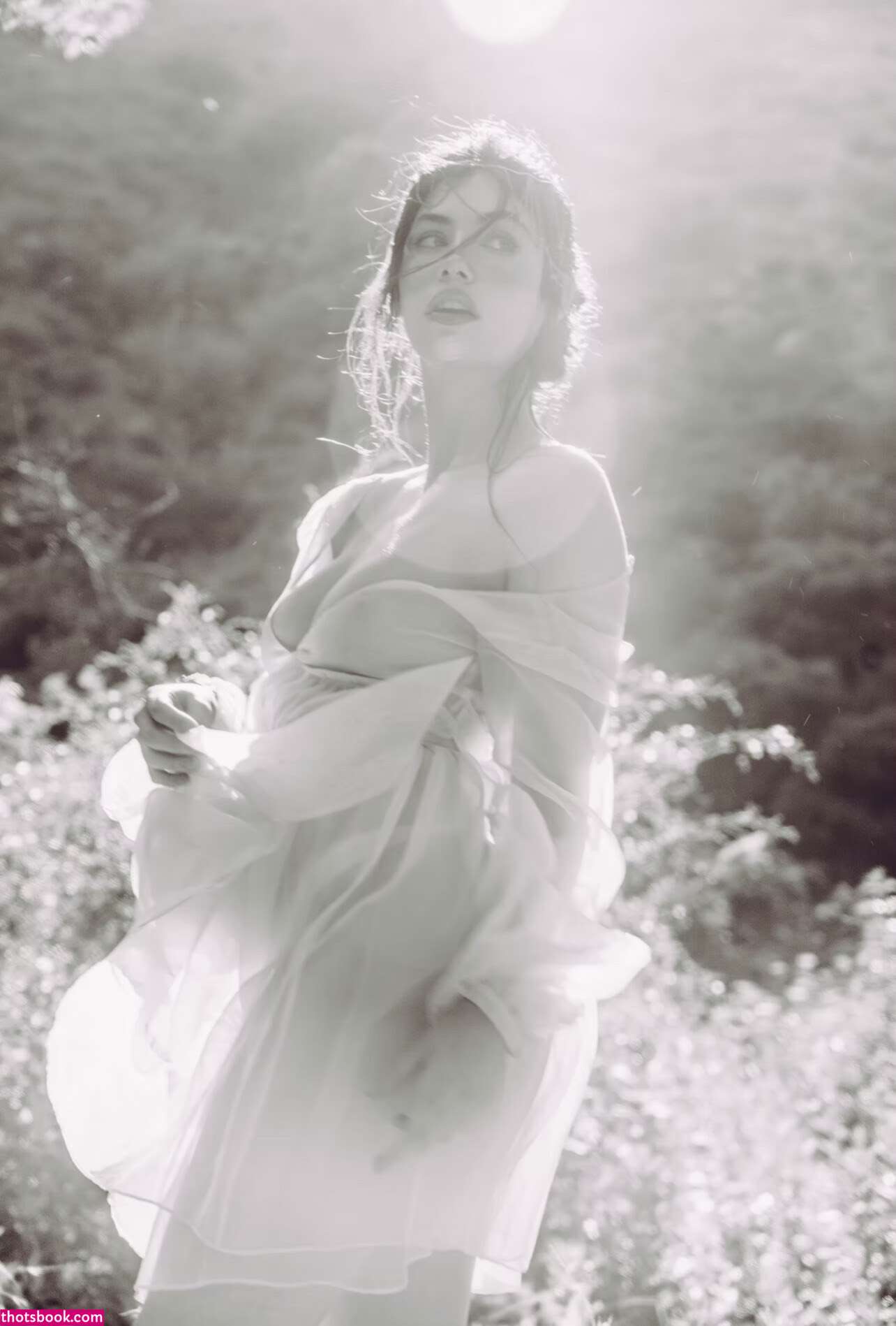 Maud Elena Photo #20