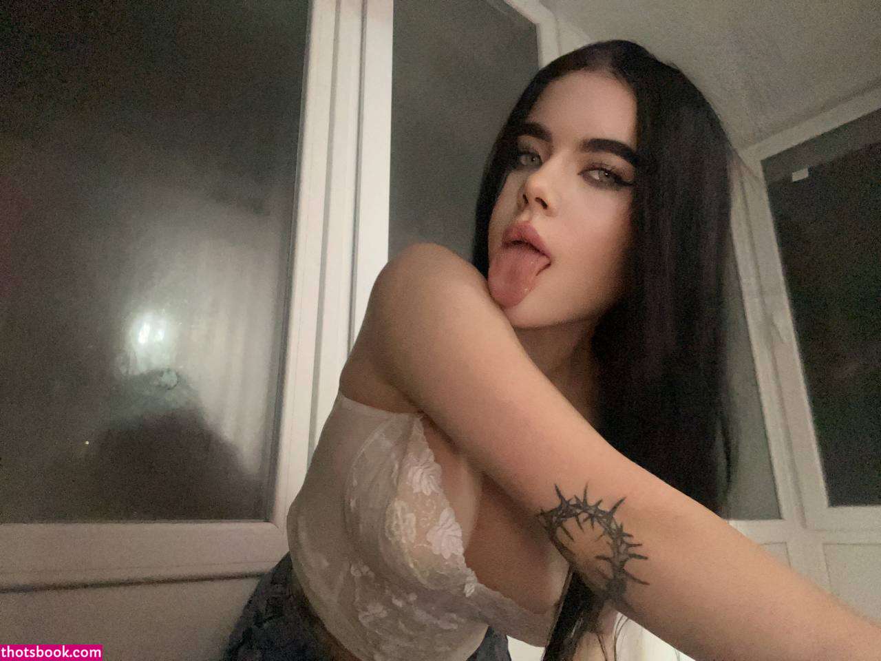 Mila Rodnaya Photo #5