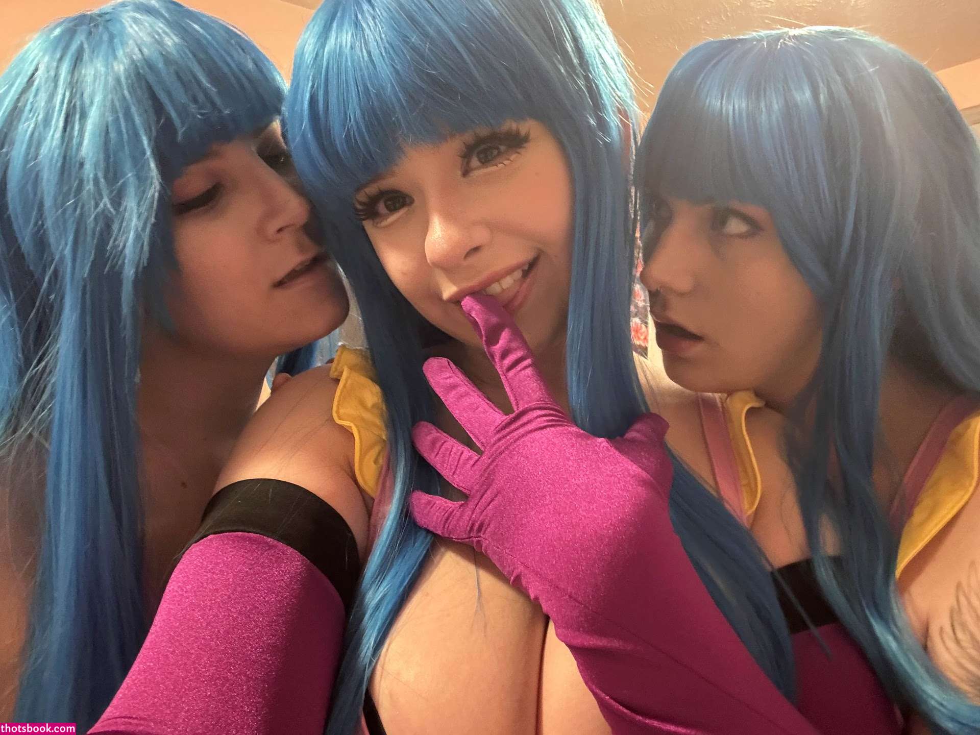 Saltedfishcakes Photo #6