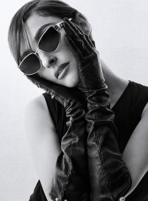 Banks Photo #18