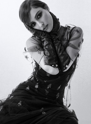 Banks Photo #19