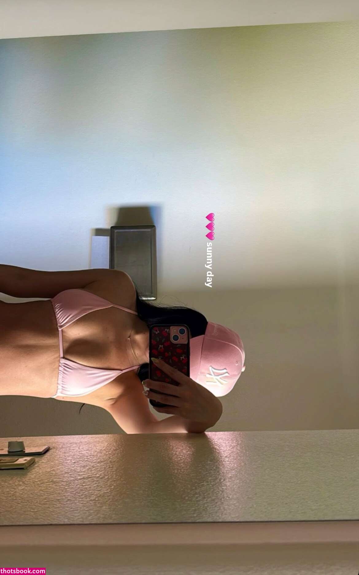 Imhaleyalvarez Photo #8