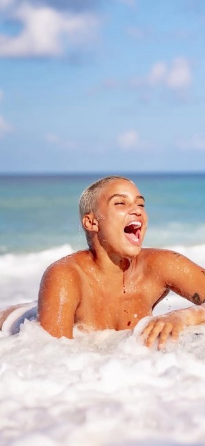 Salah Brooks Photo #28