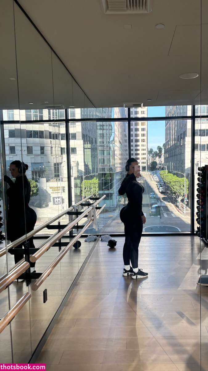 amelaomore Photo #56