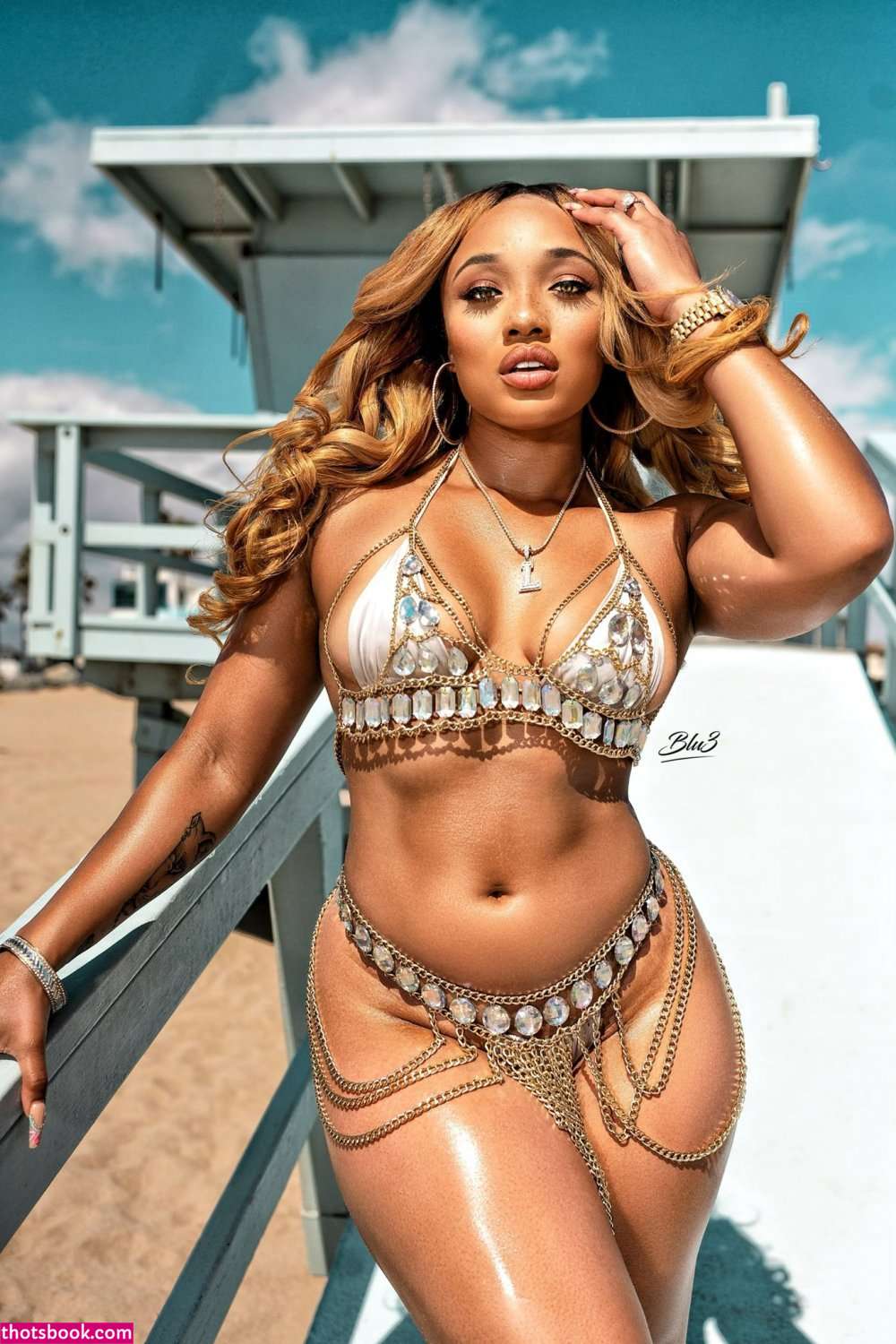 Lorraine Sd Photo #1