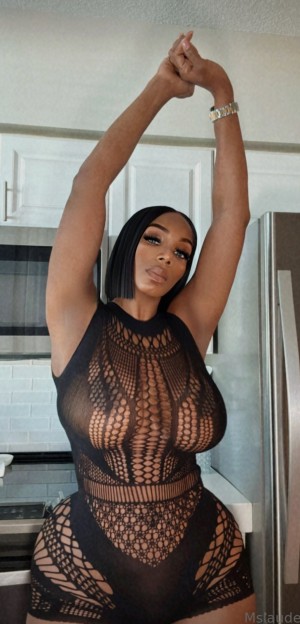 Mslauderdale Photo #31