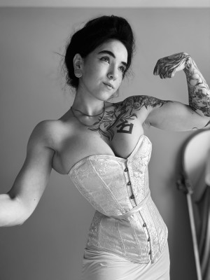 amberthevalkyrie Photo #13