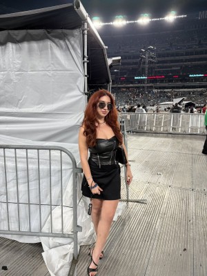 Dominique Arrona Photo #13