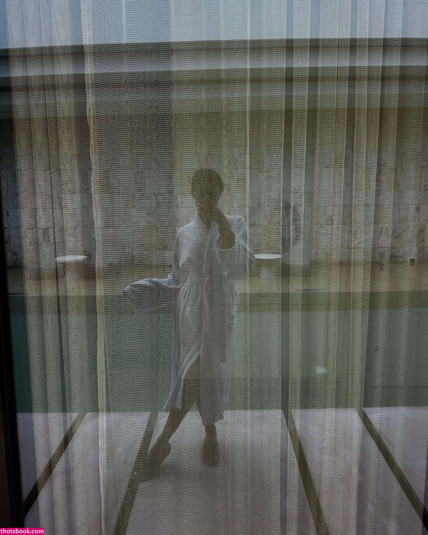 Ella Mendelsohn Photo #8