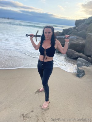 Stevie Kixx Photo #16