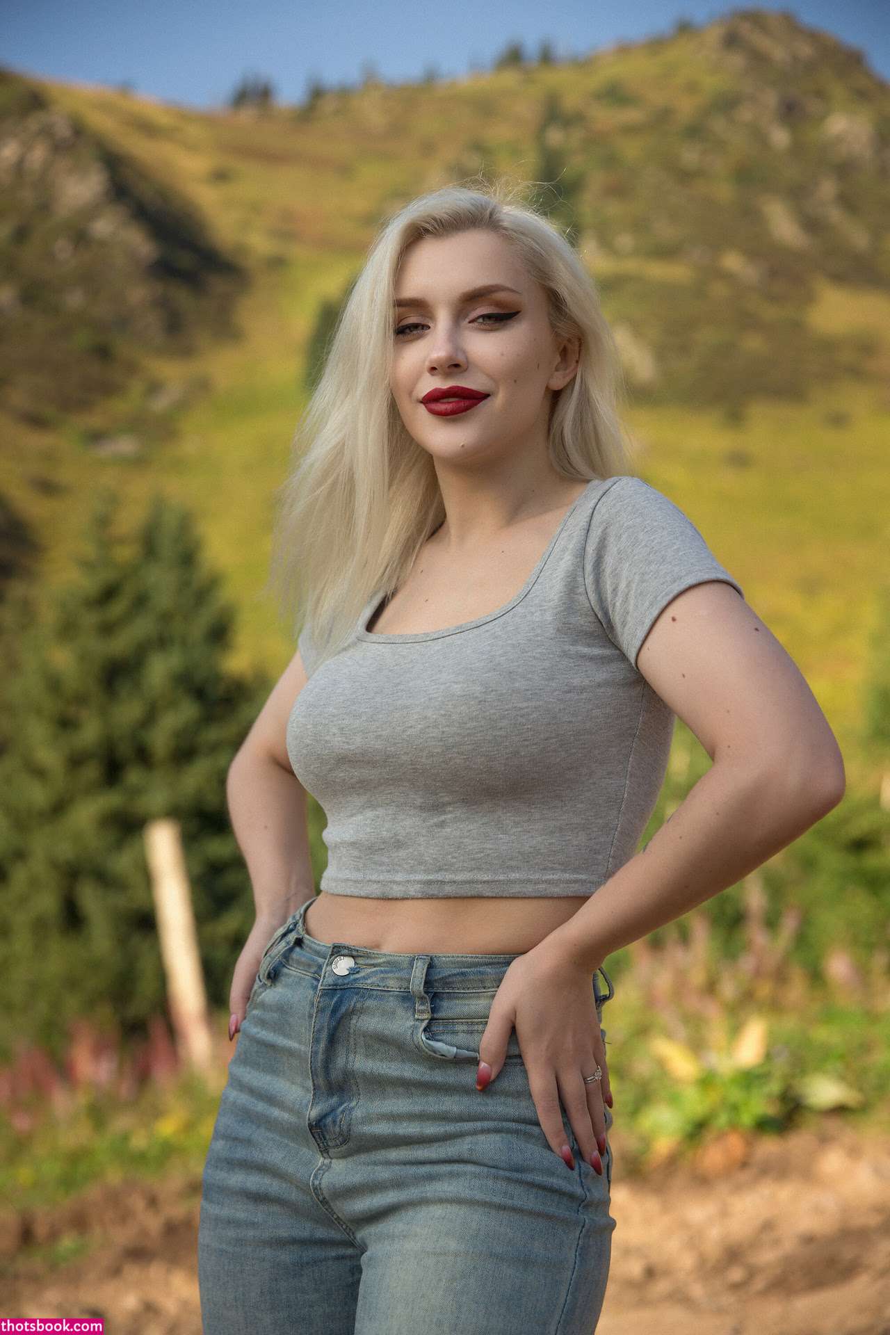 Mercurygin Photo #322