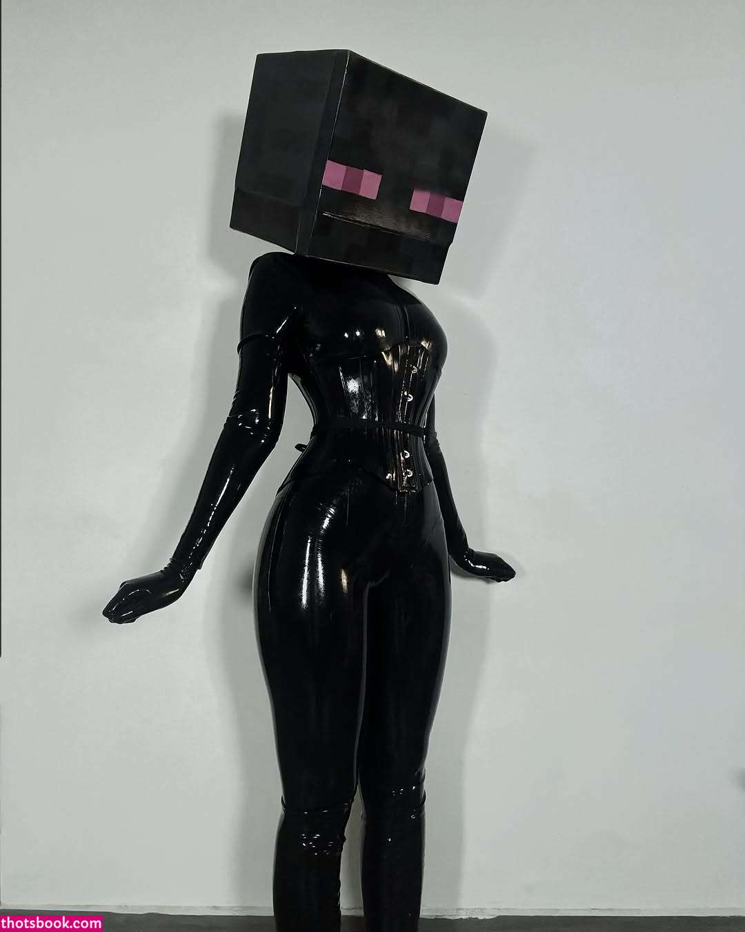 Monokichan Photo #481