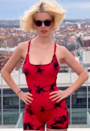 Red fox Evelyn Photo #10