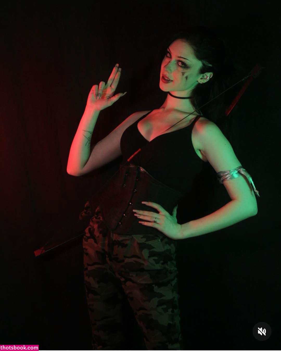 Valiantf0x Photo #18