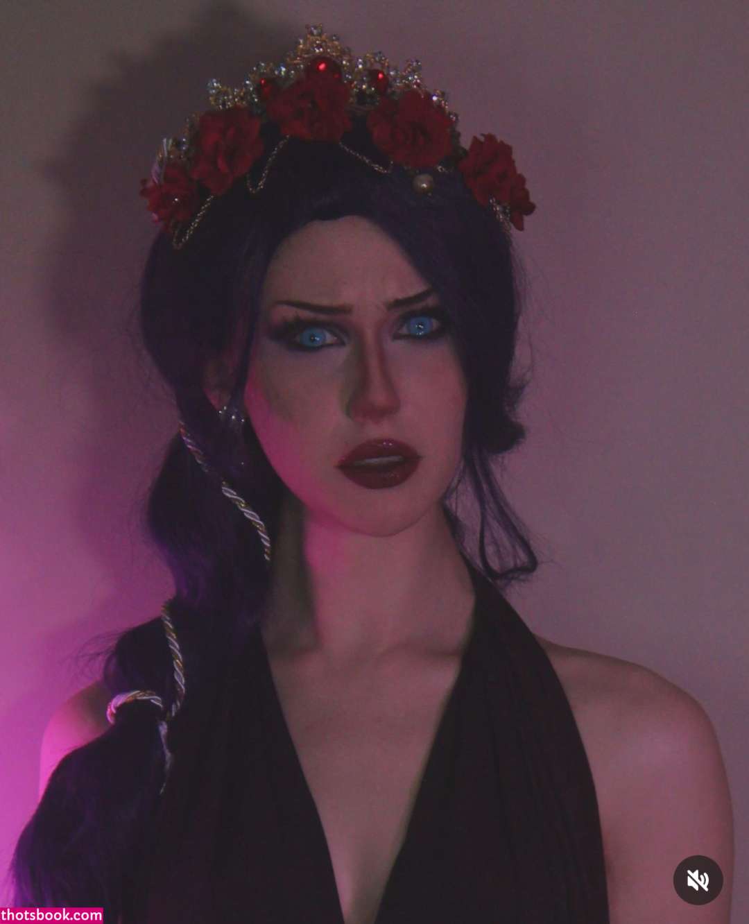 Valiantf0x Photo #25