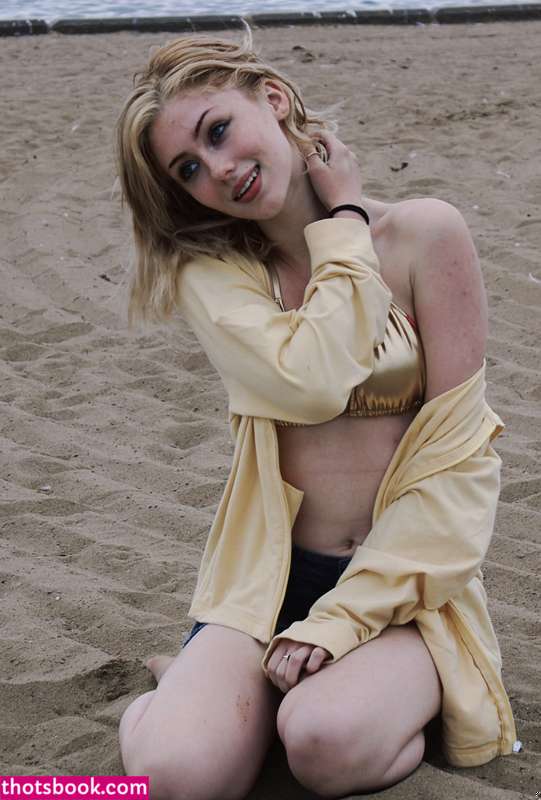 Valiantf0x Photo #30