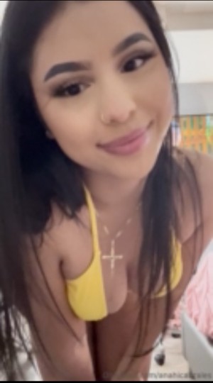 Weluvanahii Photo #10