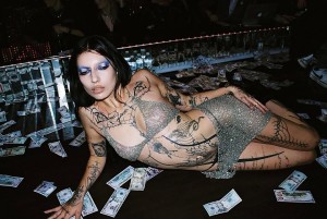 Deathbyromy Photo #7