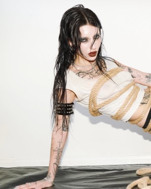 Deathbyromy Photo #22