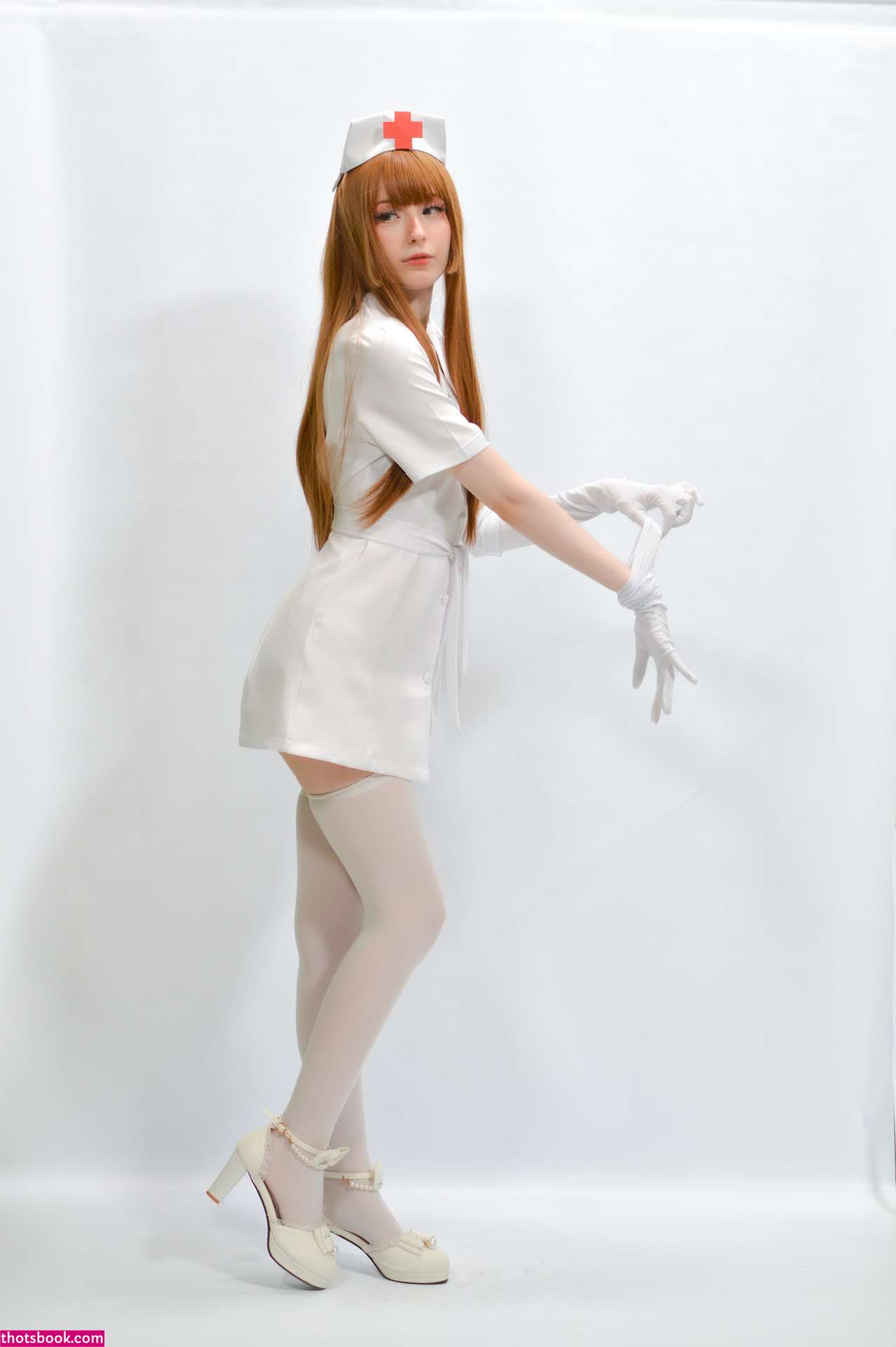 Kiki Glitter Photo #24