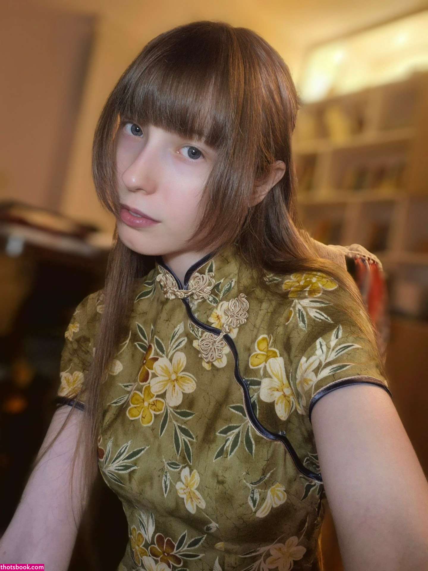 Kiki Glitter Photo #42