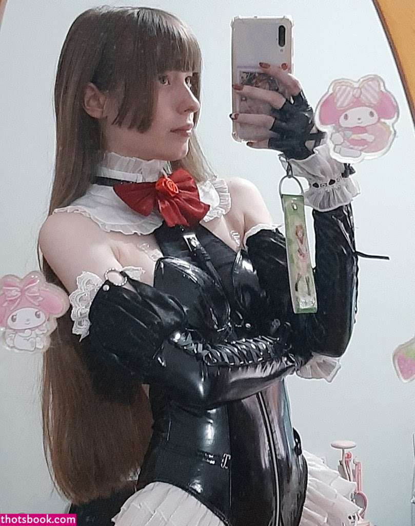 Kiki Glitter Photo #45