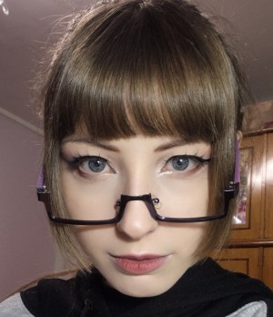 Kiki Glitter Photo #44