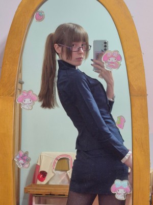 Kiki Glitter Photo #49