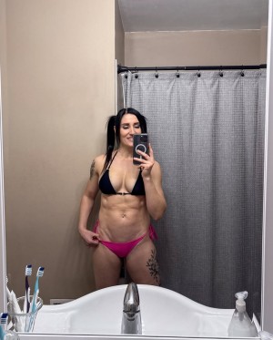 Lesley Cusumano Photo #26