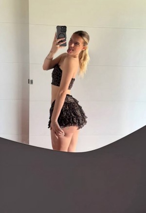 Lia Sikora Photo #31