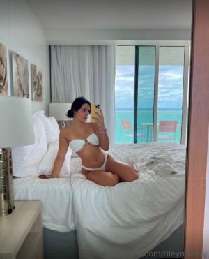 Riley Murray Photo #241