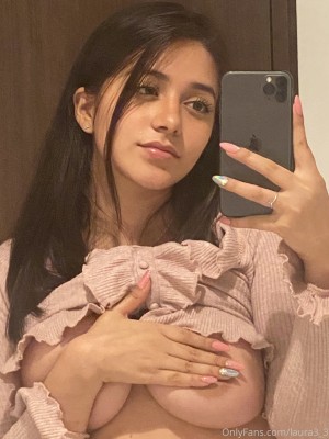 Soylaura33 Photo #112