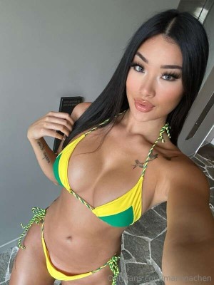 Martina Chen Photo #118