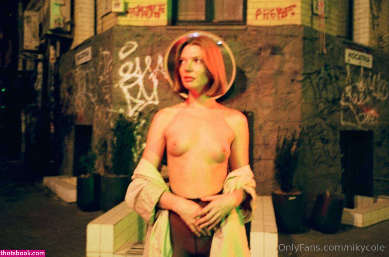 Niky Nicole Photo #10