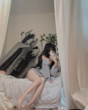 Emiliabear Photo #16