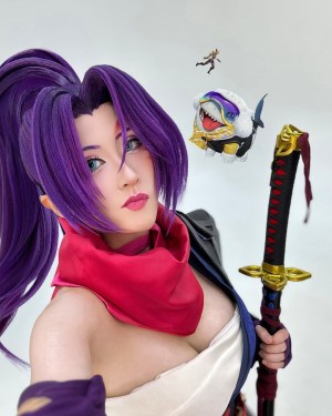 Larissa Rochefort Photo #11