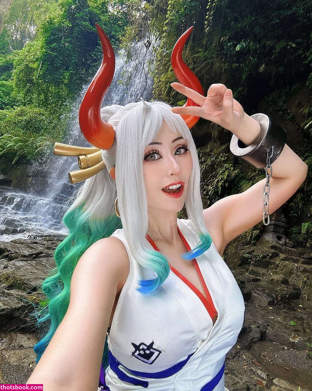 Larissa Rochefort Photo #21