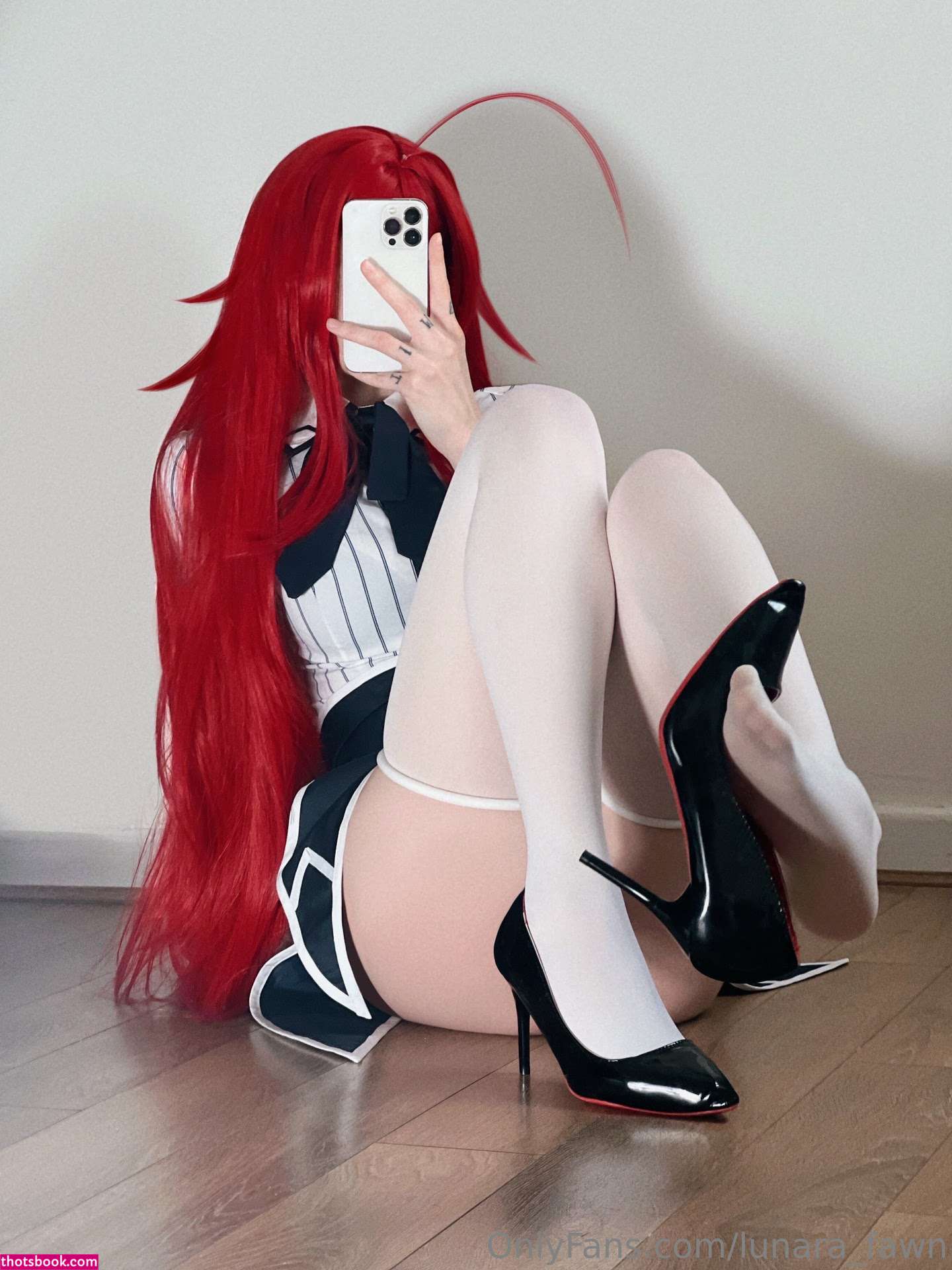 Lunara Fawn Photo #31