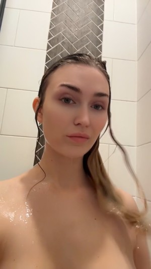 Ashton Birdie Photo #98