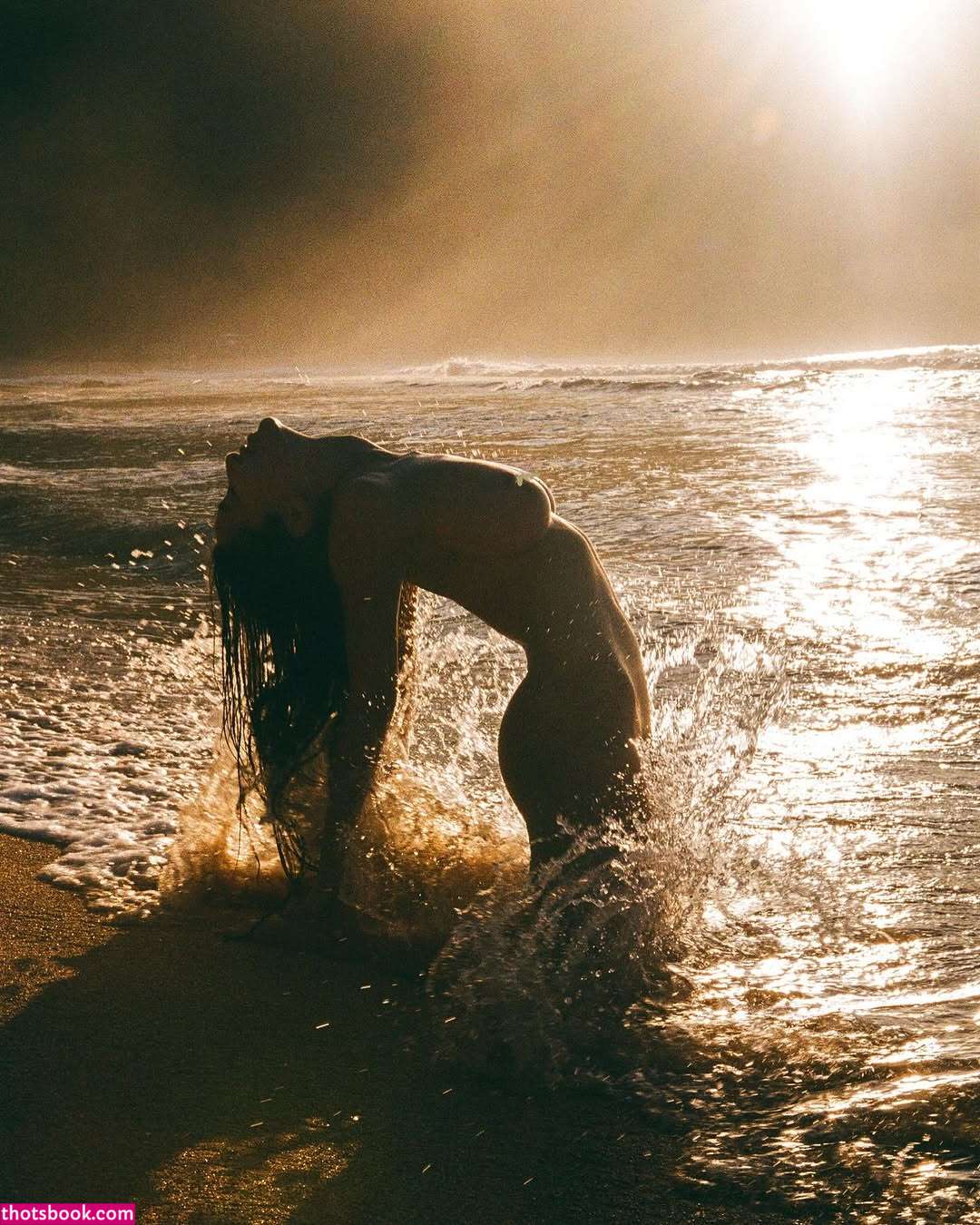 Hitomi Mochizuki Photo #85