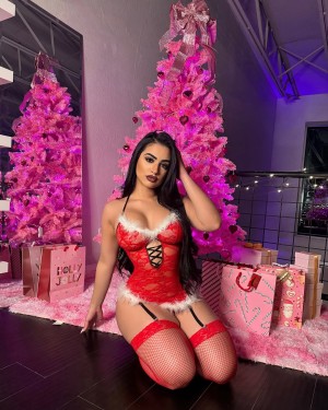 Nadia Khar Photo #91