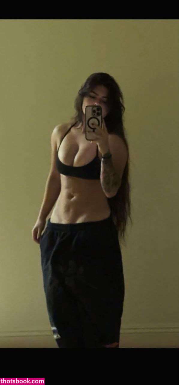 Raeleerudolph22 Photo #122