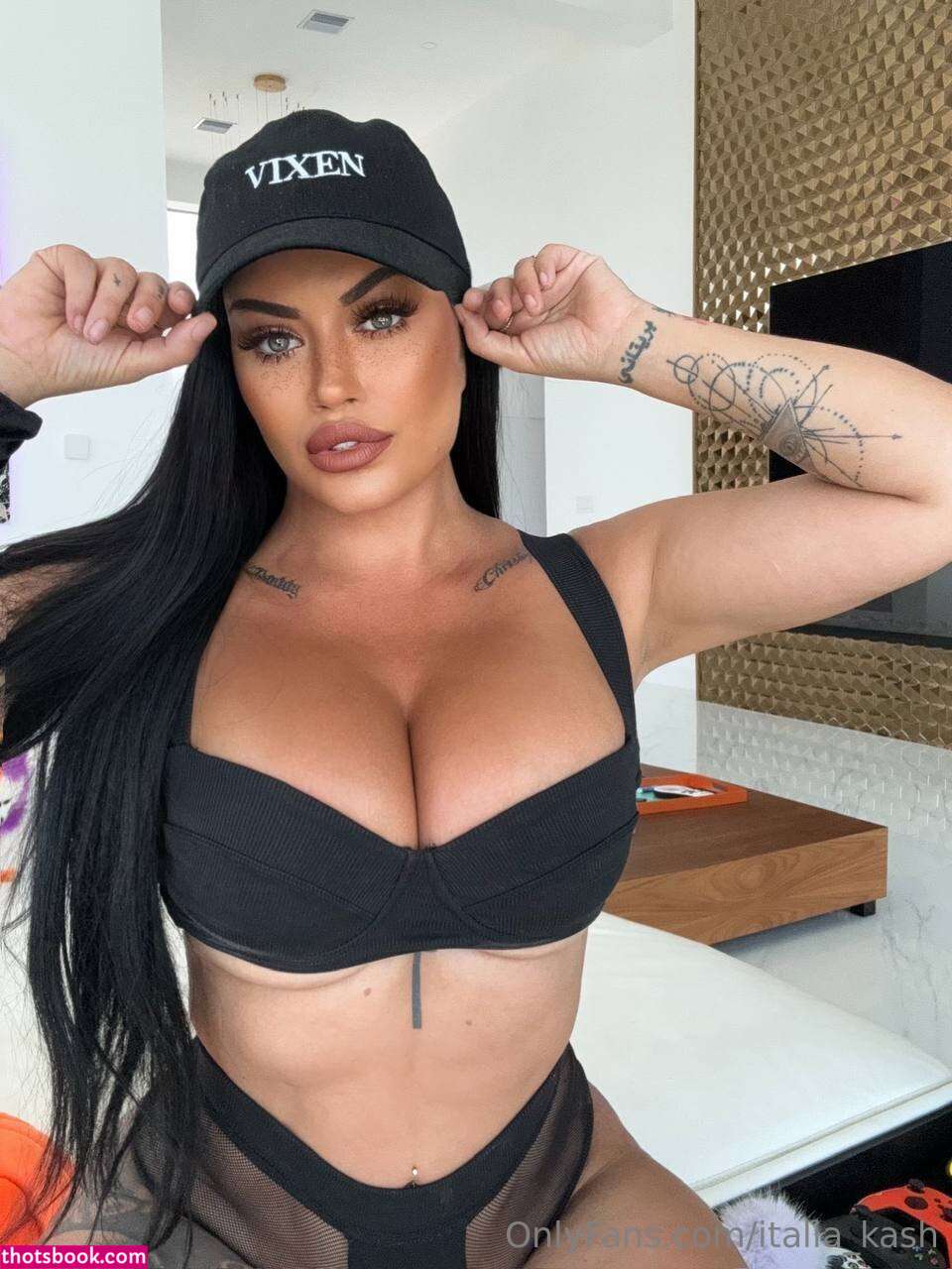 Toochi Kash Photo #169