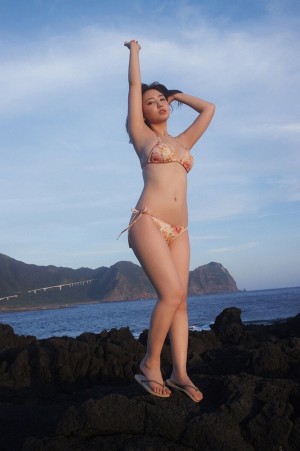 Aika Sawaguchi Photo #22