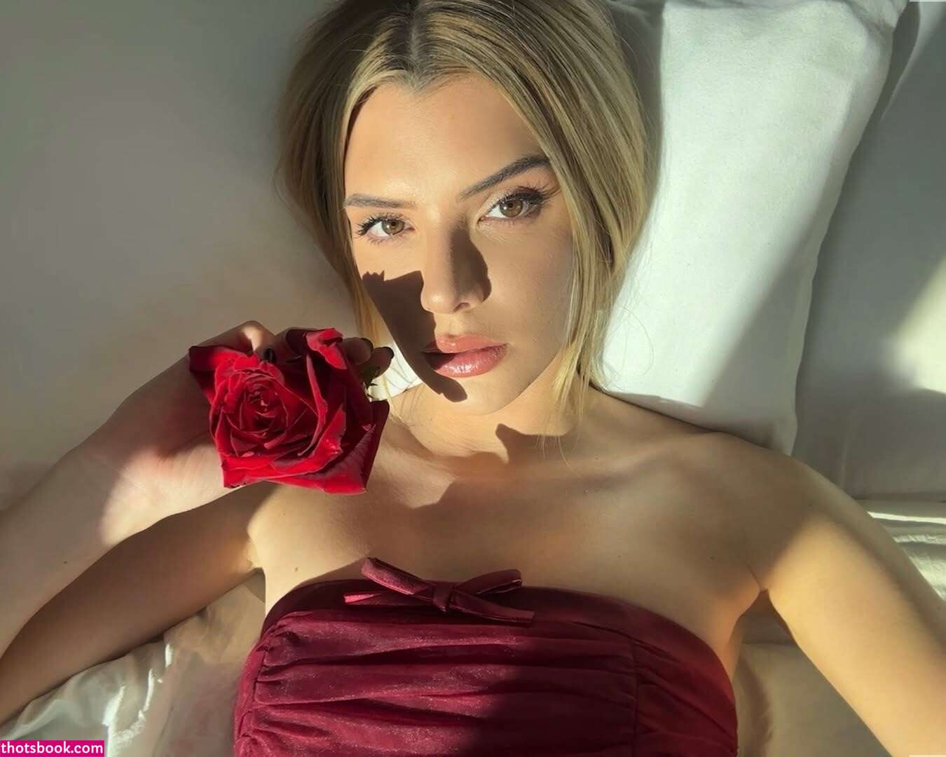 Alissa Violet Photo #75