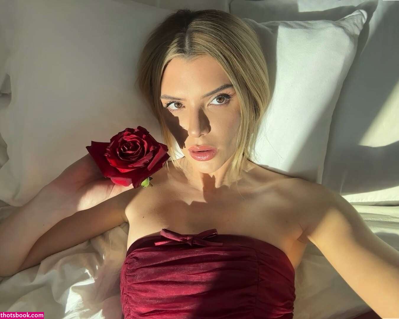 Alissa Violet Photo #79