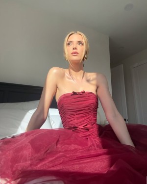 Alissa Violet Photo #78