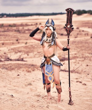 Anne Elisabeth Photo #16