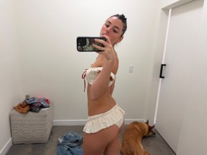 Lydia Campanelli Photo #14