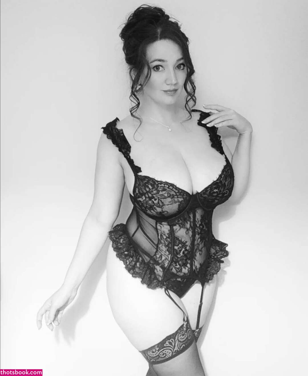 Missvintagedresses Photo #19